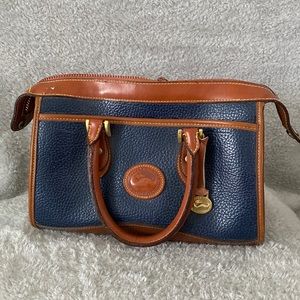 Dooney & Bourke - Vintage - Navy Blue doctor style handbag